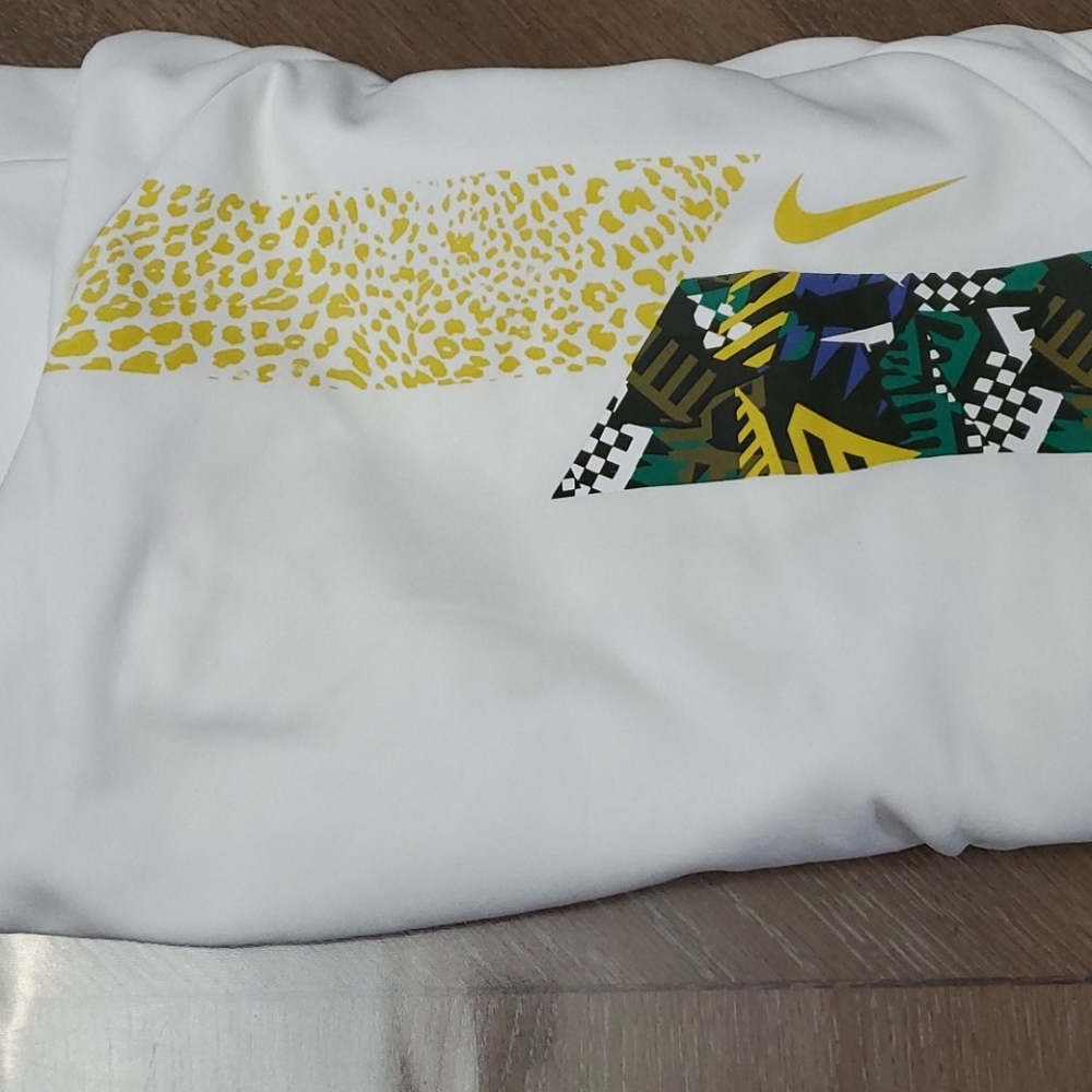 Nike Dri Fit Therma Hoodie